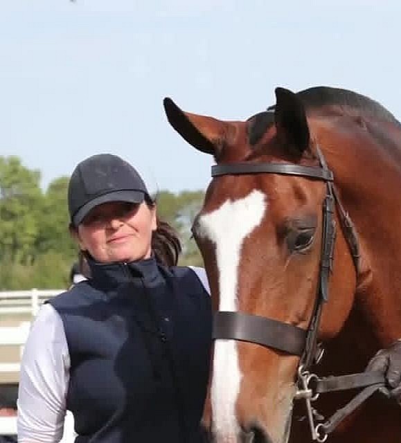 Michaela Pollitt - Equisign Tack and Feed